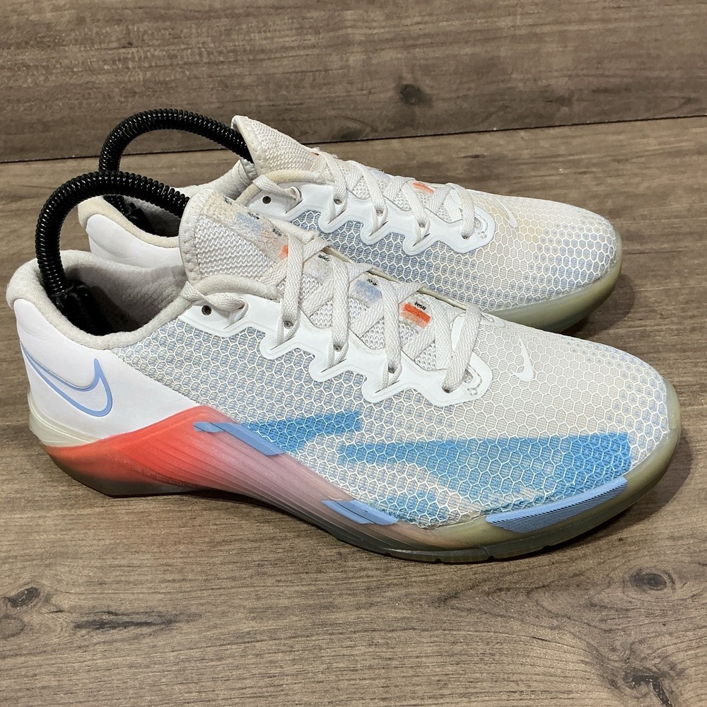 Women's Nike Metcons 5 Premium Ombre Sole White Running Shoes CJ0818-146 Size 8